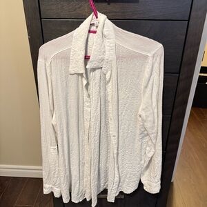 Women's White Button-Up Top